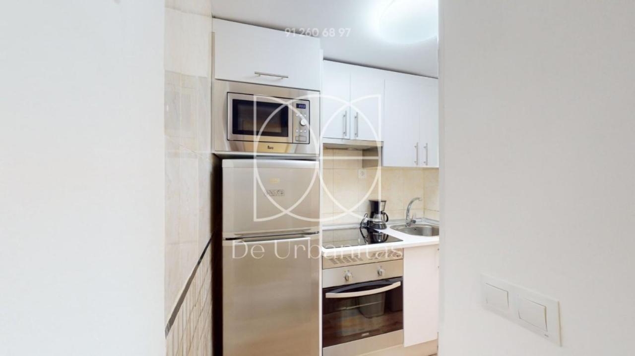 Cozy Apartment In Malasana For 4 Pax - Velarde Madrid Exteriör bild